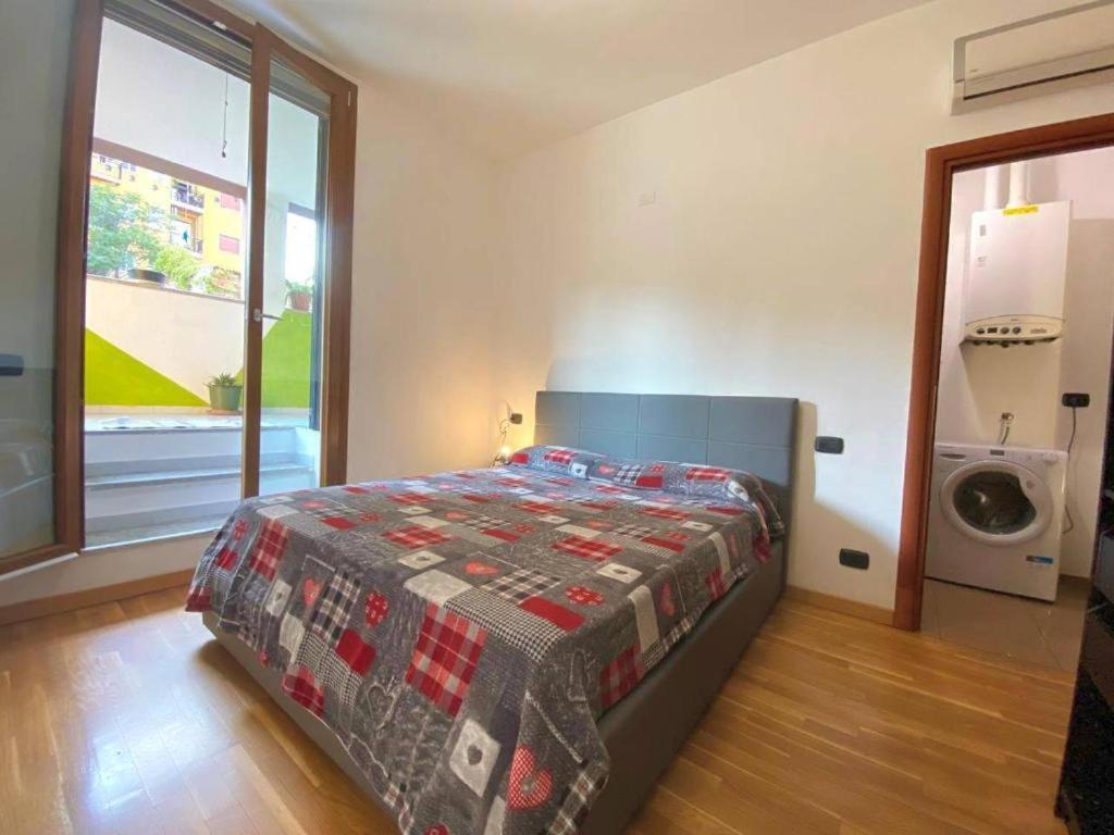 Appartement Conte Rosso House, Con Doppia Terrazza In Coorte Tranquilla A Due Passi Da Stazione E Metropolitana Lambrate à Milan Extérieur photo